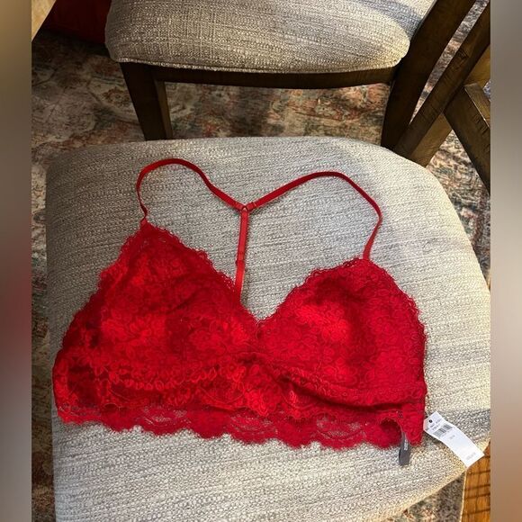 NWT Aerie lace bralette with adjustable straps size M - Picture 1 of 6